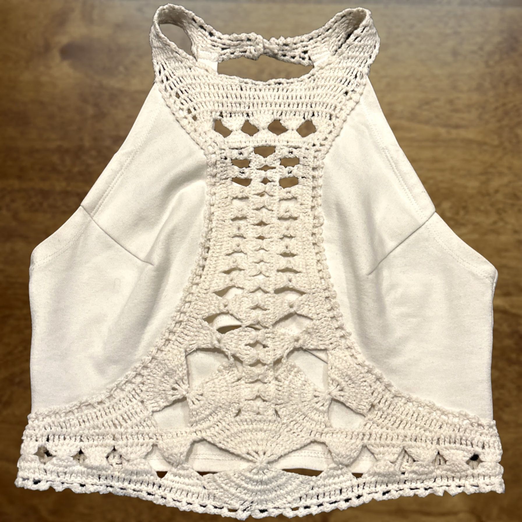Vintage Gimmicks Crop Top Crochet Cream Halter Size S Bohemian Open Back Button B23 Size S / US 4 / IT 40 - 1 Thumbnail