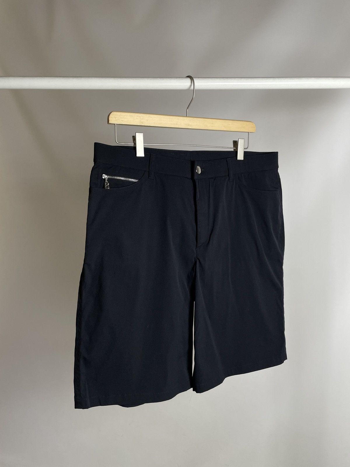 Other 🐈‍⬛RARE🐈‍⬛ Bogner B Logo Black nylon classic straight Shorts Size US 34 / EU 50 - 2 Thumbnail