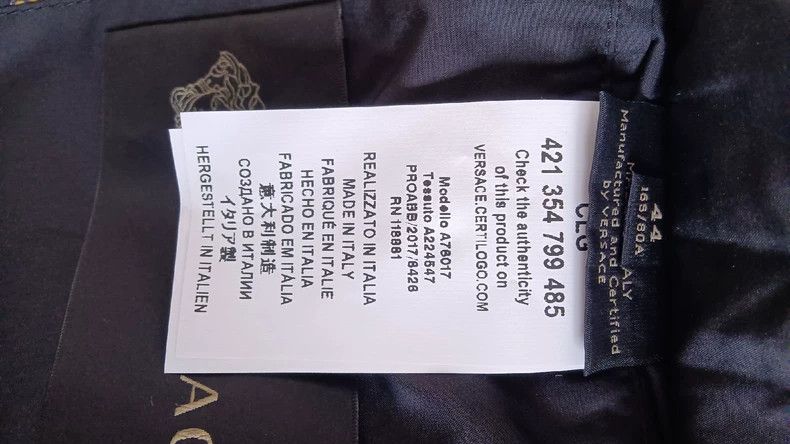 Versace Versace Baroque printed coat Size US S / EU 44-46 / 1 - 5 Thumbnail