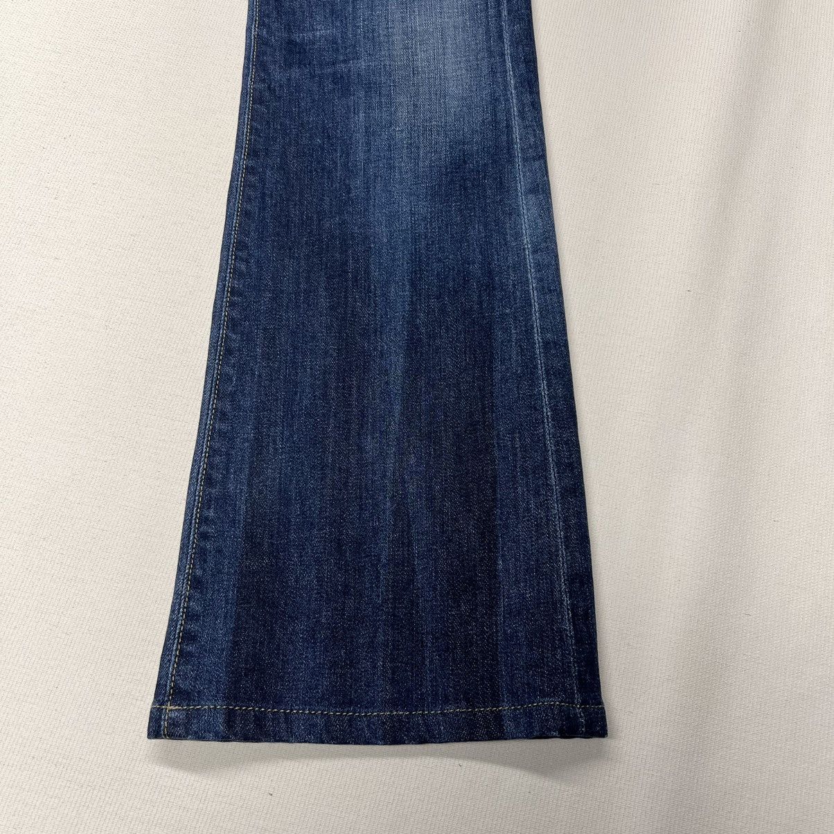 Citizens Of Humanity Citizens of Humanity Jeans Blue Dita Petite Bootcut Denim Size 26" / US 2 / IT 38 - 2 Thumbnail