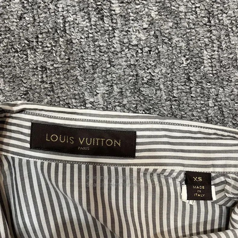 Louis Vuitton Louis Vuitton Lapel shirt Size US XS / EU 42 / 0 - 8 Thumbnail