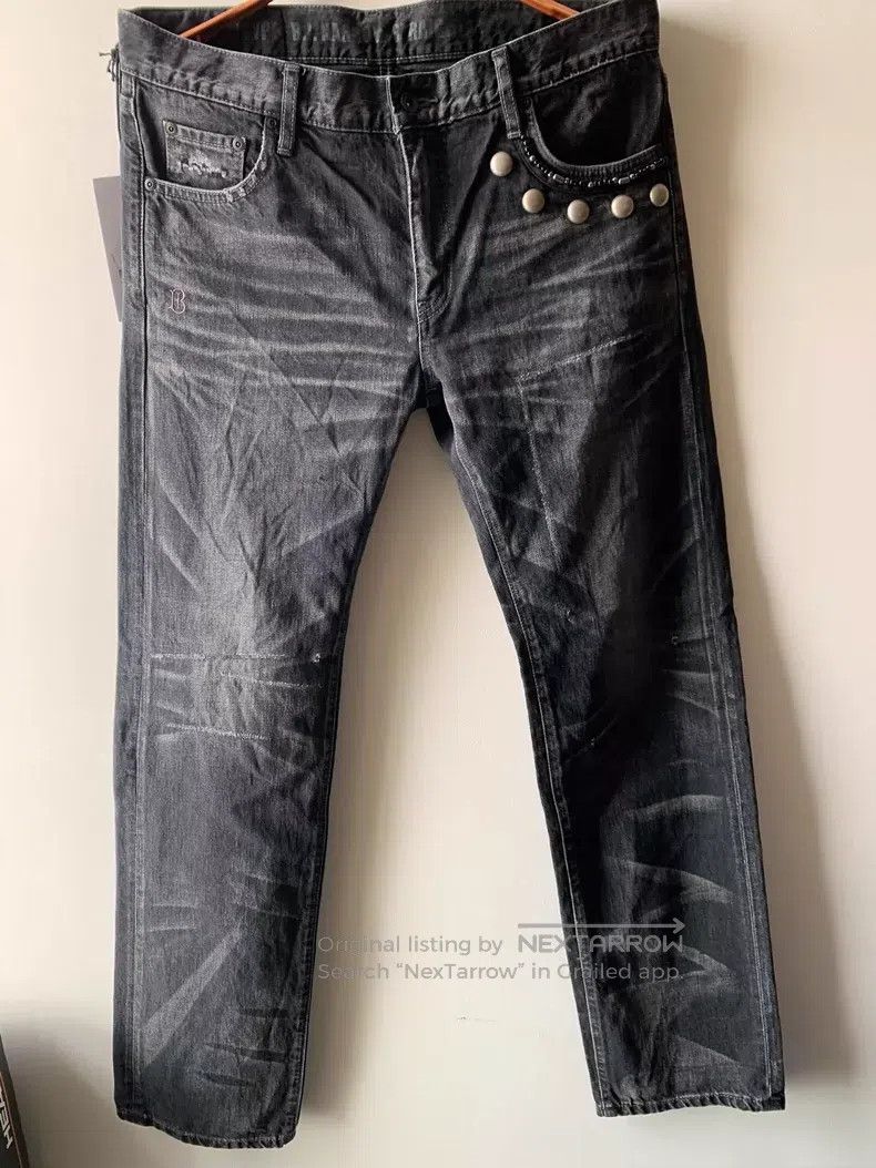 Neighborhood Neighborhood size L Washed Black King Size US 27 - 2 Thumbnail