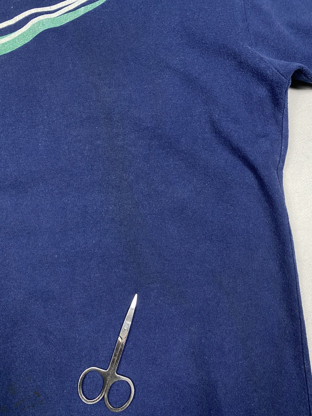 Nike Vintage 90s Nike Swoosh Big Logo Retro T Shirt Blue Size XL Size US XL / EU 56 / 4 - 11 Thumbnail