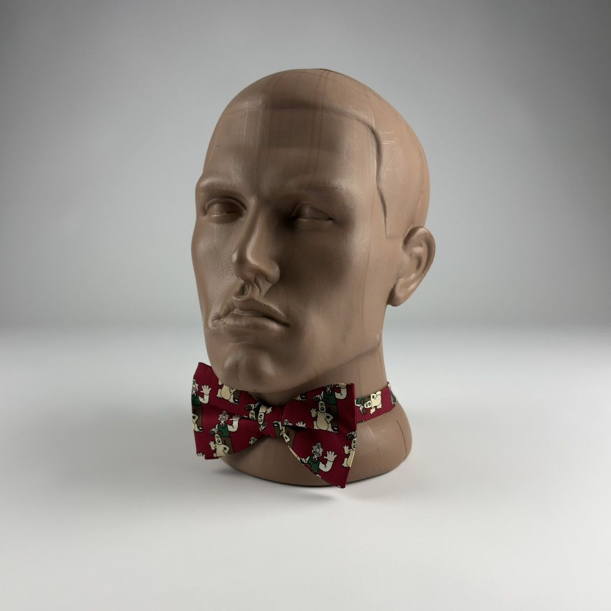 Other Wallace & Gromit Vintage Silk Bow Tie Size ONE SIZE - 12 Thumbnail