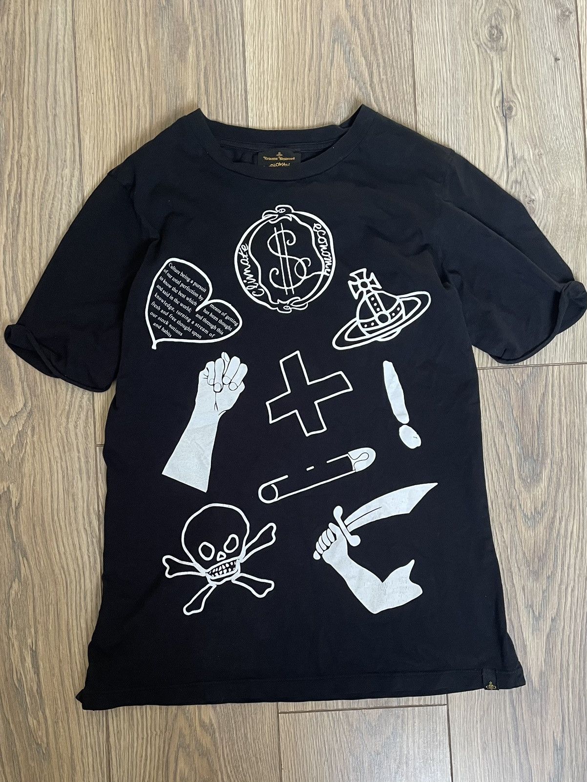 Vivienne Westwood Tシャツ ヴィンテージ スカル ブラック S Vivienne Westwood Black Skull | Grailed