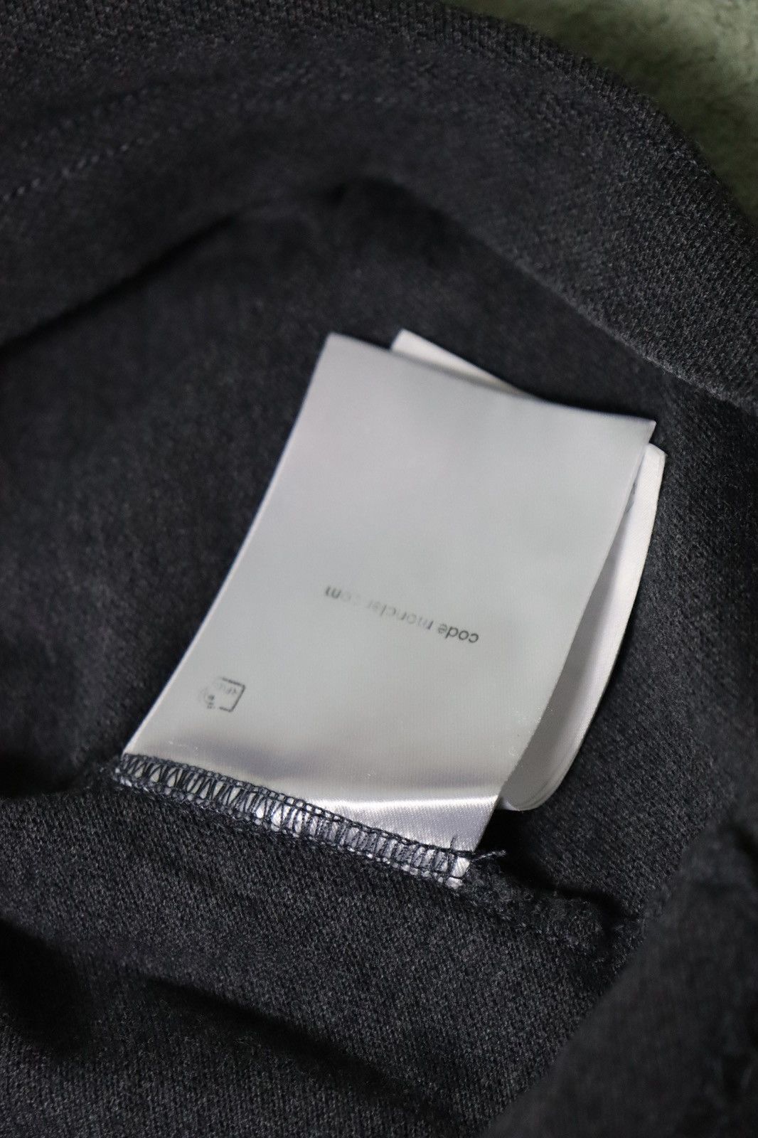 Moncler Moncler MAGLIA Polo High Quality Rare Authentic Piece Size L Size US L / EU 52-54 / 3 - 15 Thumbnail