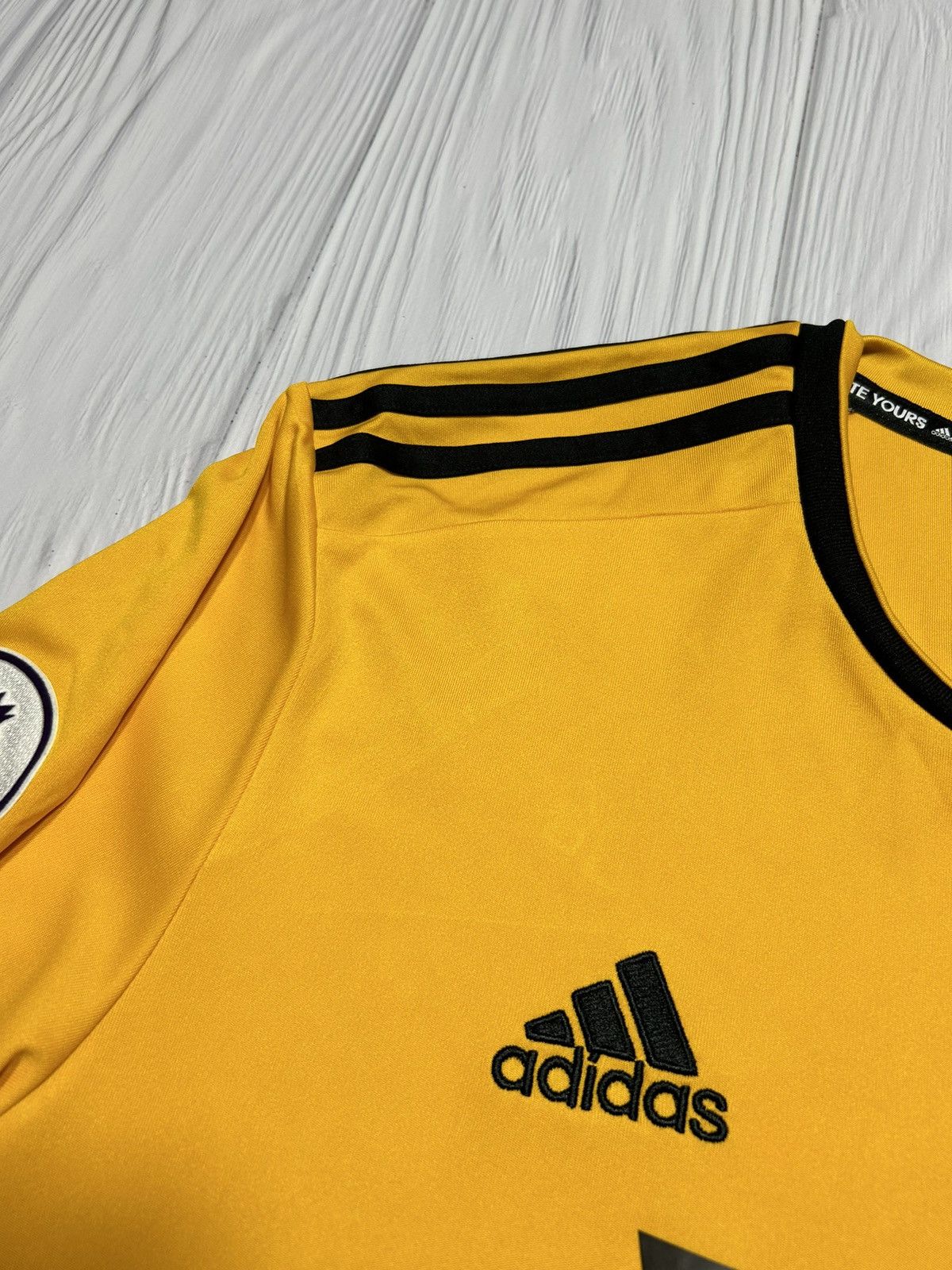 Adidas NEVES 8 Wolverhampton 2018/19 Adidas Soccer Jersey Size XL Size US XL / EU 56 / 4 - 13 Thumbnail