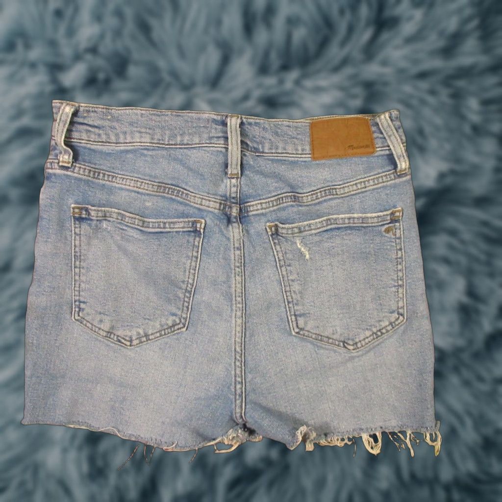 Madewell Madewell Cut Off Shorts Womens 27 Raw Hem Distressed Stretch Denim 328x4 Size 27" / US 4 / IT 40 - 1 Thumbnail