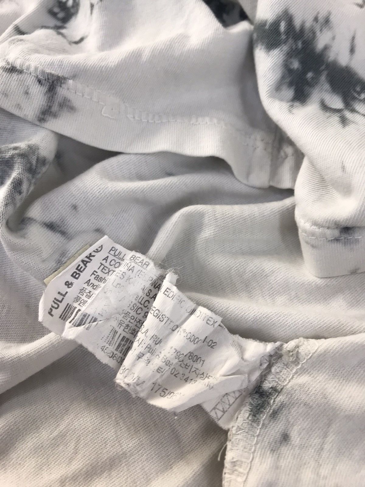 Designer Pull & Bear Next Wish Hand Bone Acid Wash Style Printed Tee Size US L / EU 52-54 / 3 - 7 Thumbnail