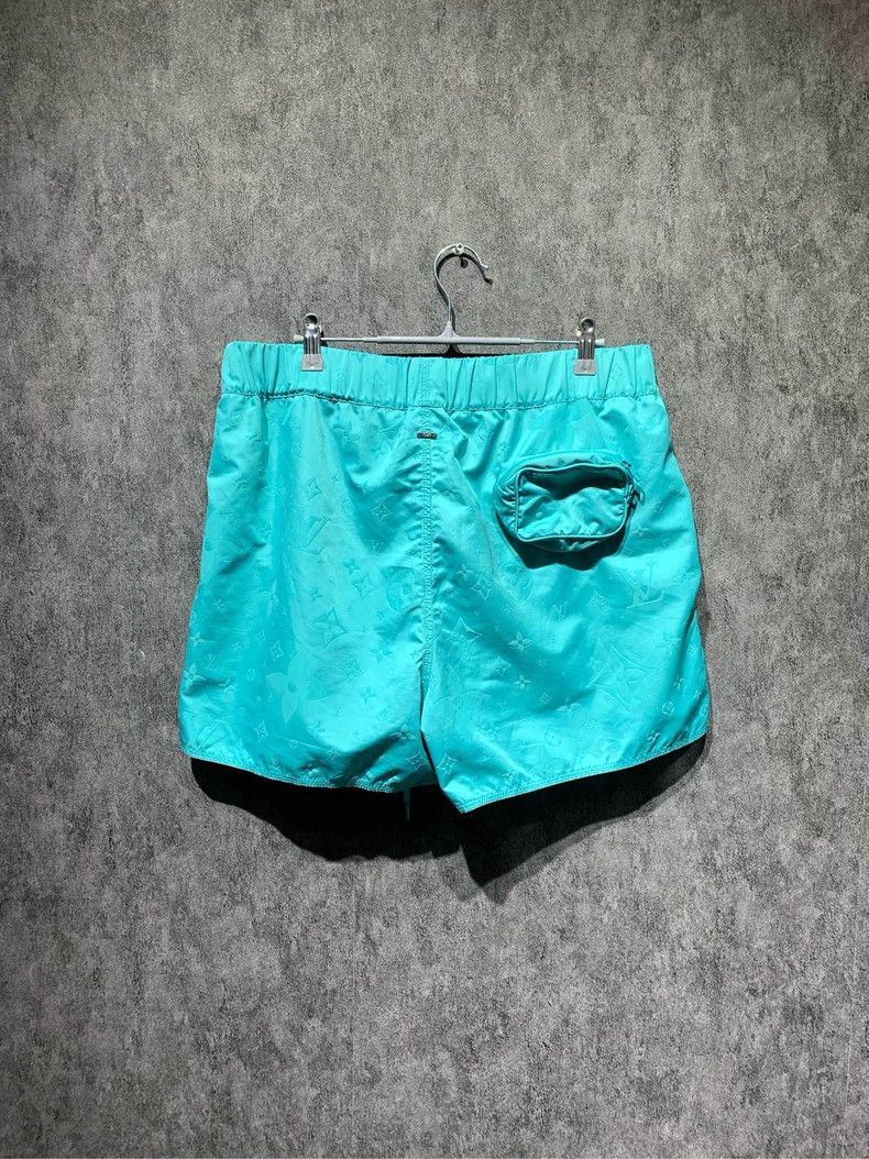 Louis Vuitton Louis Vuitton size l Beach Pants 2501-Nextarrow Size US 32 / EU 48 - 2 Thumbnail
