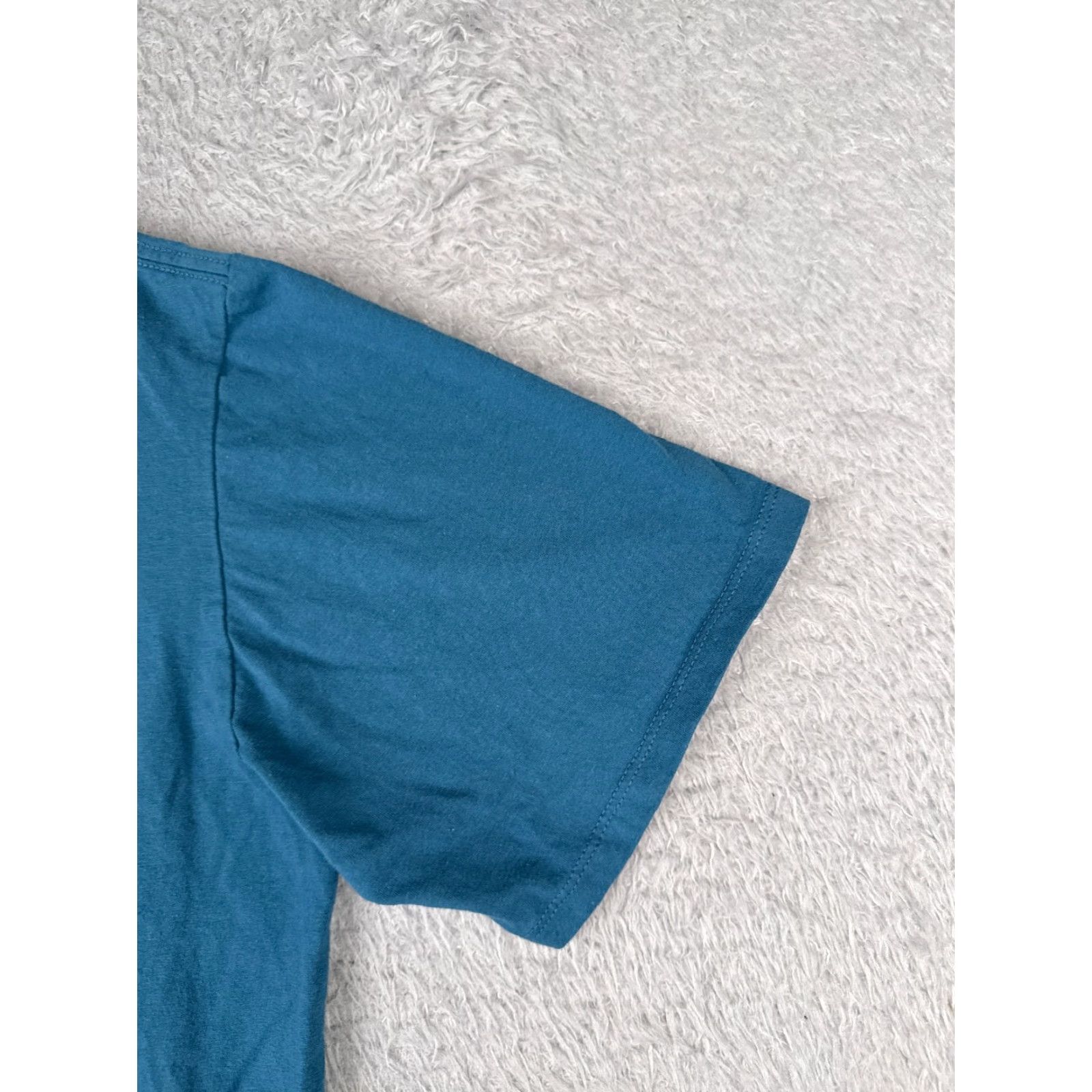 Patagonia Patagonia Shirt Men Medium Blue Short Sleeve Crew Neck 100% Cotton Logo All Seasons Outdoor Mens Size US M / EU 48-50 / 2 - 2 Thumbnail