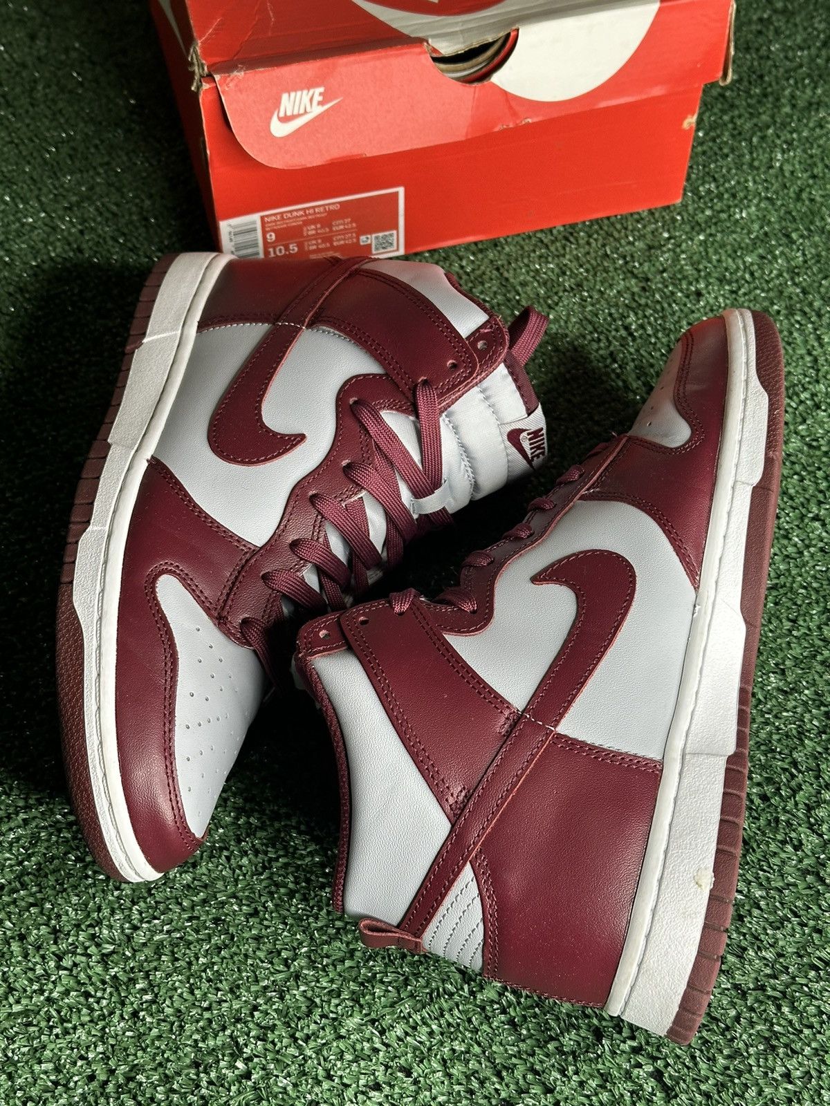 Nike Men’s size 9 Nike Dunk HI Size US 9 / EU 42 - 2 Thumbnail