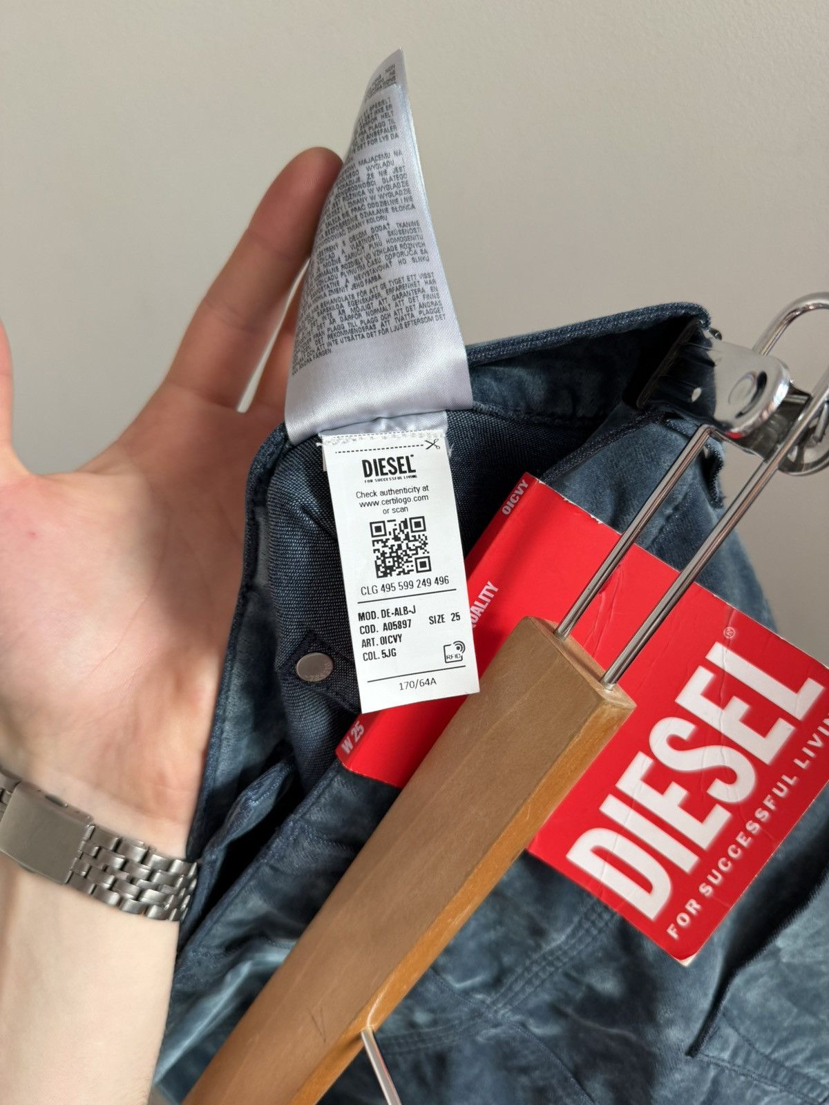 Diesel Diesel Velvet Midi Skirt Size 25" / US 0 / IT 36 - 8 Thumbnail