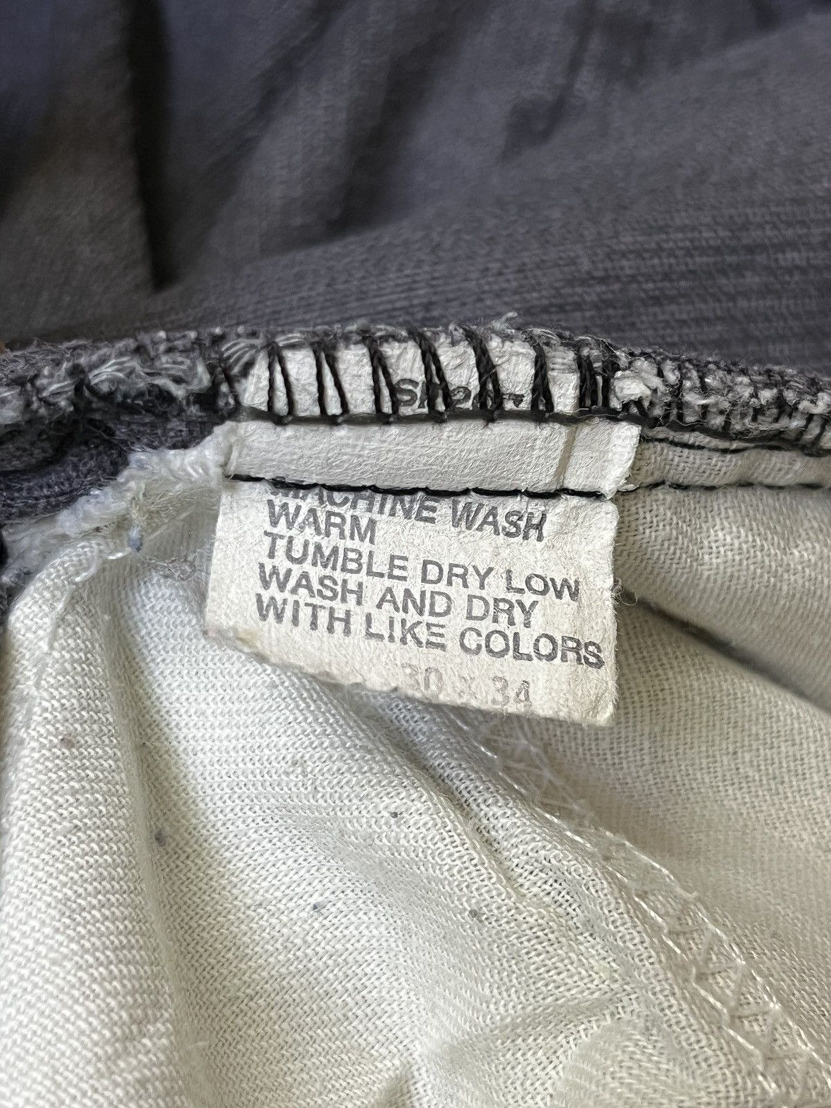 Levi's ICONIC🔥VINTAGE 70s/80s LEVI’S STRAUSS GREY CORDUROY PANTS Size US 30 / EU 46 - 18 Thumbnail