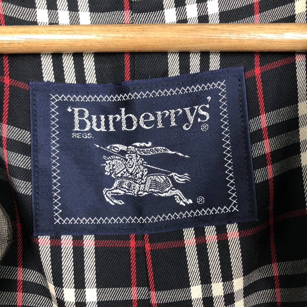 Burberry 📌Vintage Trench Coat Burberrys Long Jacket Nova Check Size US M / EU 48-50 / 2 - 18 Thumbnail
