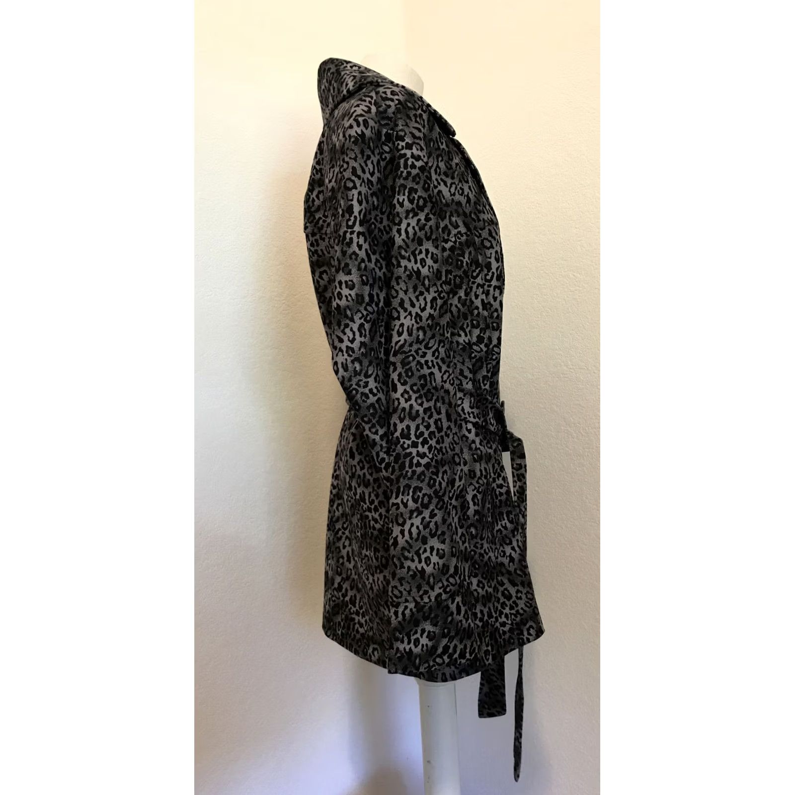 Vintage NWT - Focusing on "New Notations Sz 3X plus animal print jacket buttons belted" - important keywords Size XXL / US 16-18 / IT 52-54 - 4 Thumbnail