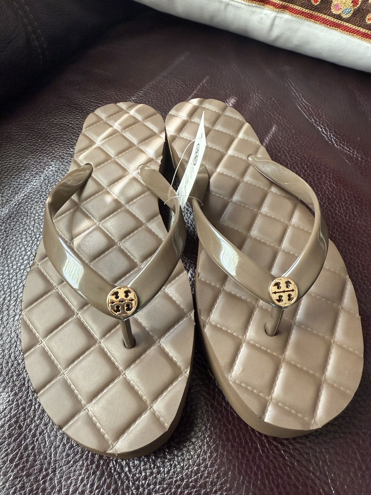 Tory Burch Tory Burch platform Willa flip flop Sandal NWT brown size 8 Size US 8 / IT 38 - 7 Thumbnail