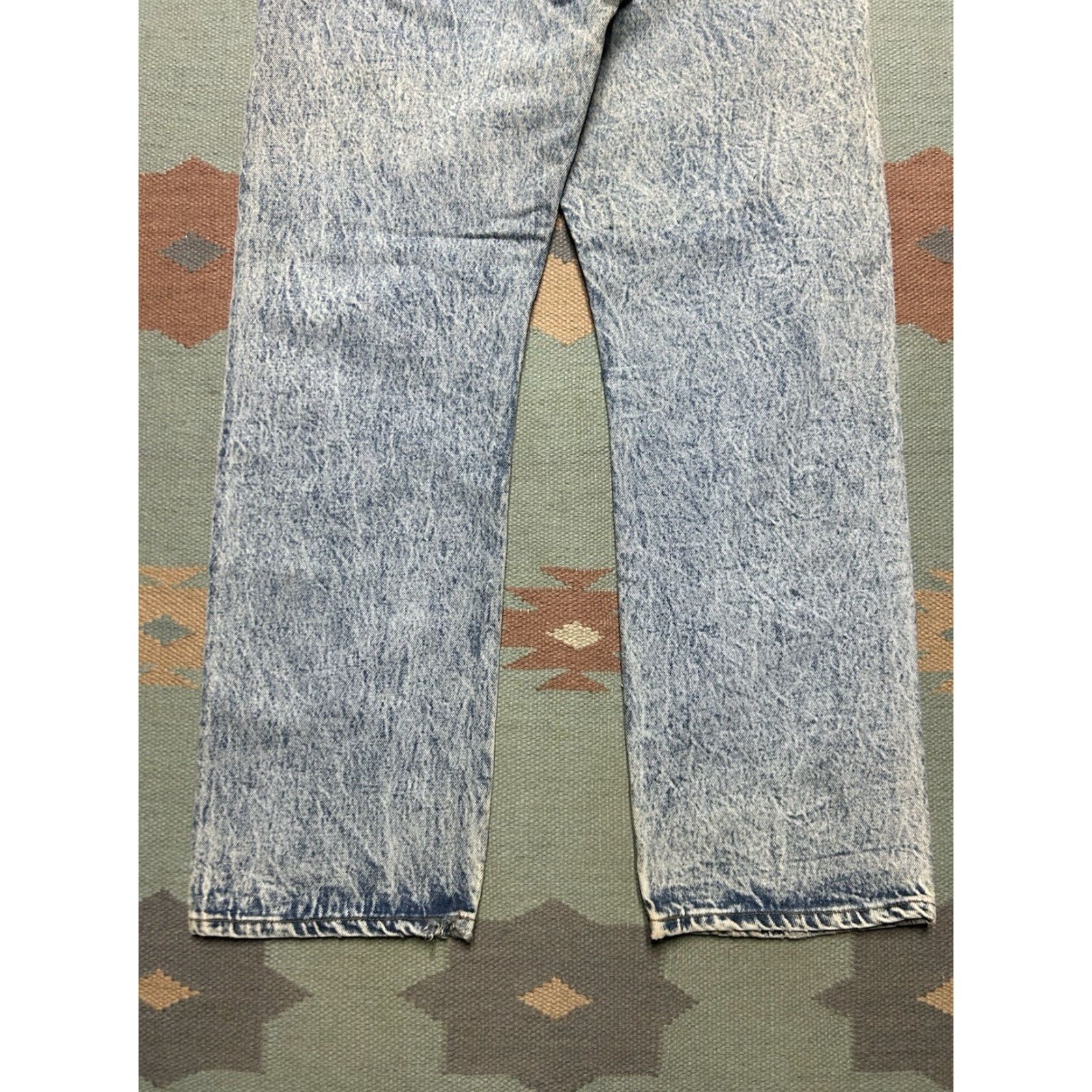 Levi's VINTAGE Levi’s 501 Jeans USA 80s acid stone wash button fly straight leg 32x29 Beige Mens Regular Jeans Size US 32 / EU 48 - 2 Thumbnail