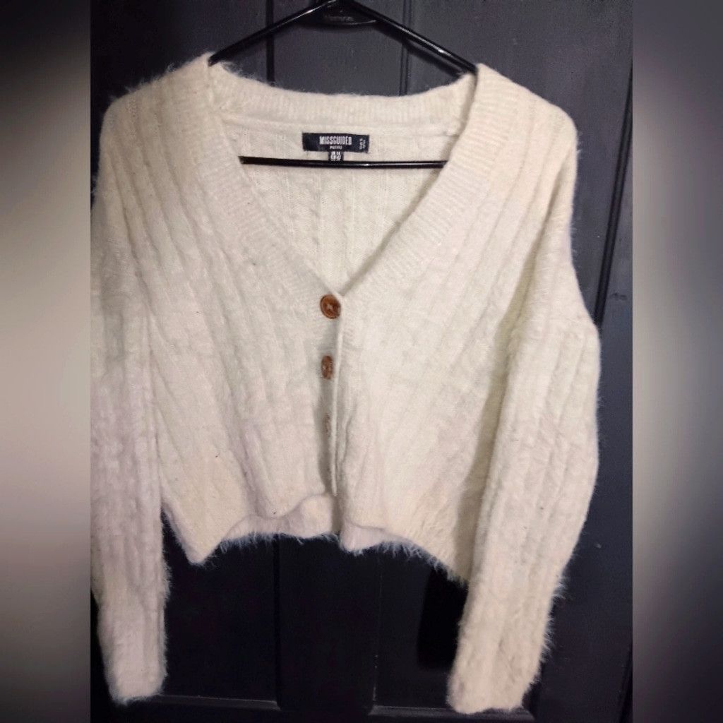 Missguided Missguided,off white,cropped cardigan, 10, very fuzzy, GUC Size L / US 10 / IT 46 - 1 Thumbnail