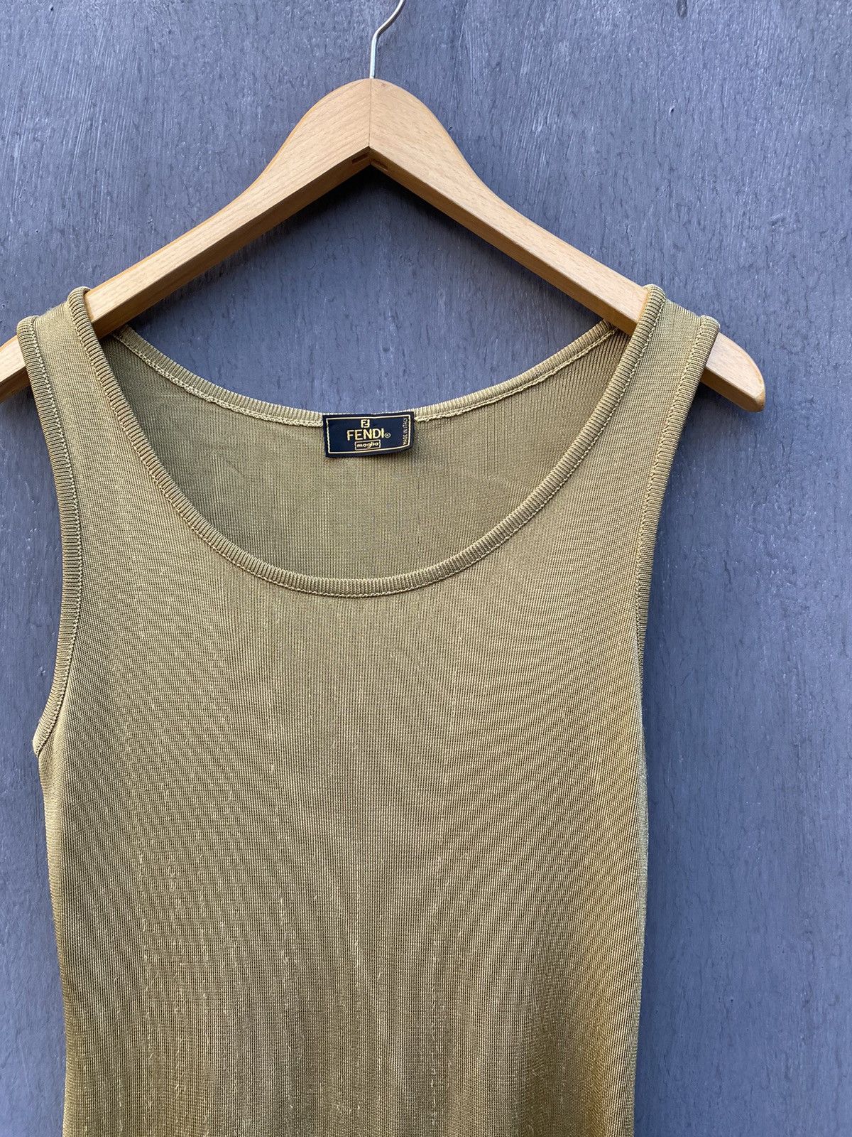 Fendi Fendi Vintage gold tank top size 46 Size L / US 10 / IT 46 - 2 Thumbnail