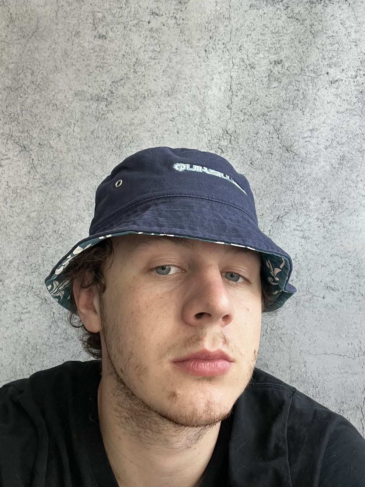 Quiksilver Vintage Quiksilver Bucket Hat Double Sided Y2K size Medium Size 38 - 2 Thumbnail
