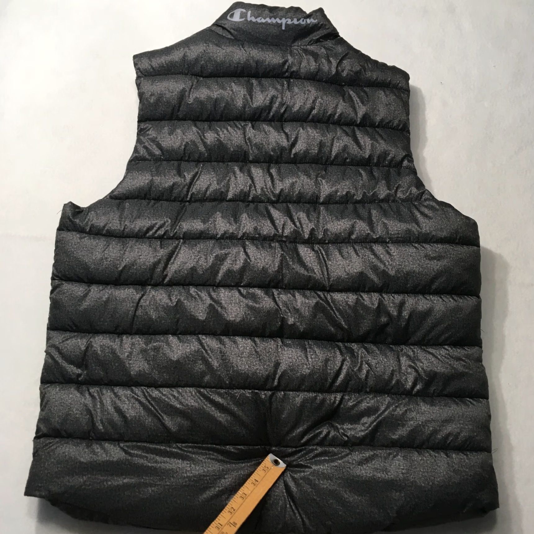 Champion Champion Puffer Vest Mens XL Charcoal Gray Full Zip Regular Size XL Gray Vest Mens Champion Size US XL / EU 56 / 4 - 7 Thumbnail
