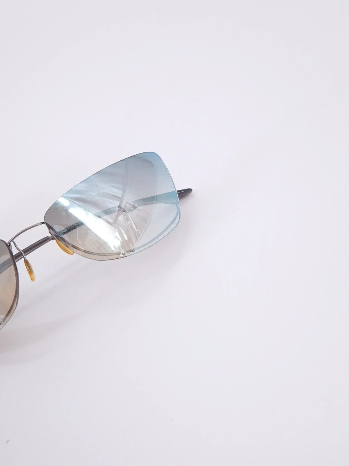 Chanel Chanel 4053-H Y2K rimless asymmetrical CC and Pearl SG Size ONE SIZE - 11 Thumbnail