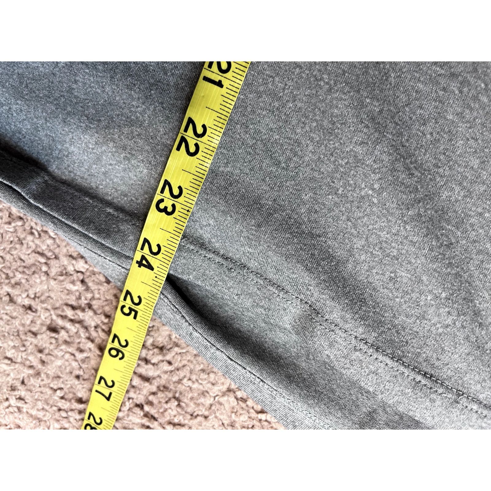 Nike Women's Gray Long Sleeve Nike Activewear Top L Size L / US 10 / IT 46 - 4 Thumbnail