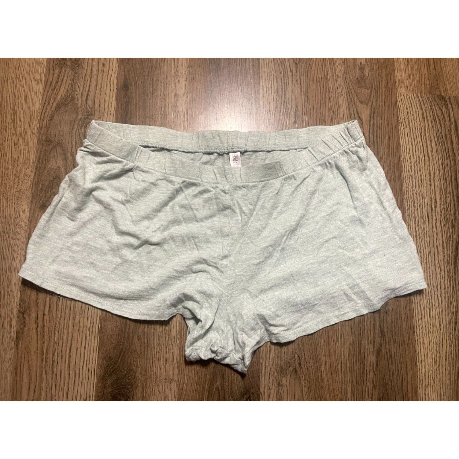 Vintage Gilligan & O'Malley Shorts Women Small Gray Pull On Flat Front Inseam 2.0 in. Casual Modern Sweat Vintage No Size 28" / US 6 / IT 42 - 2 Thumbnail