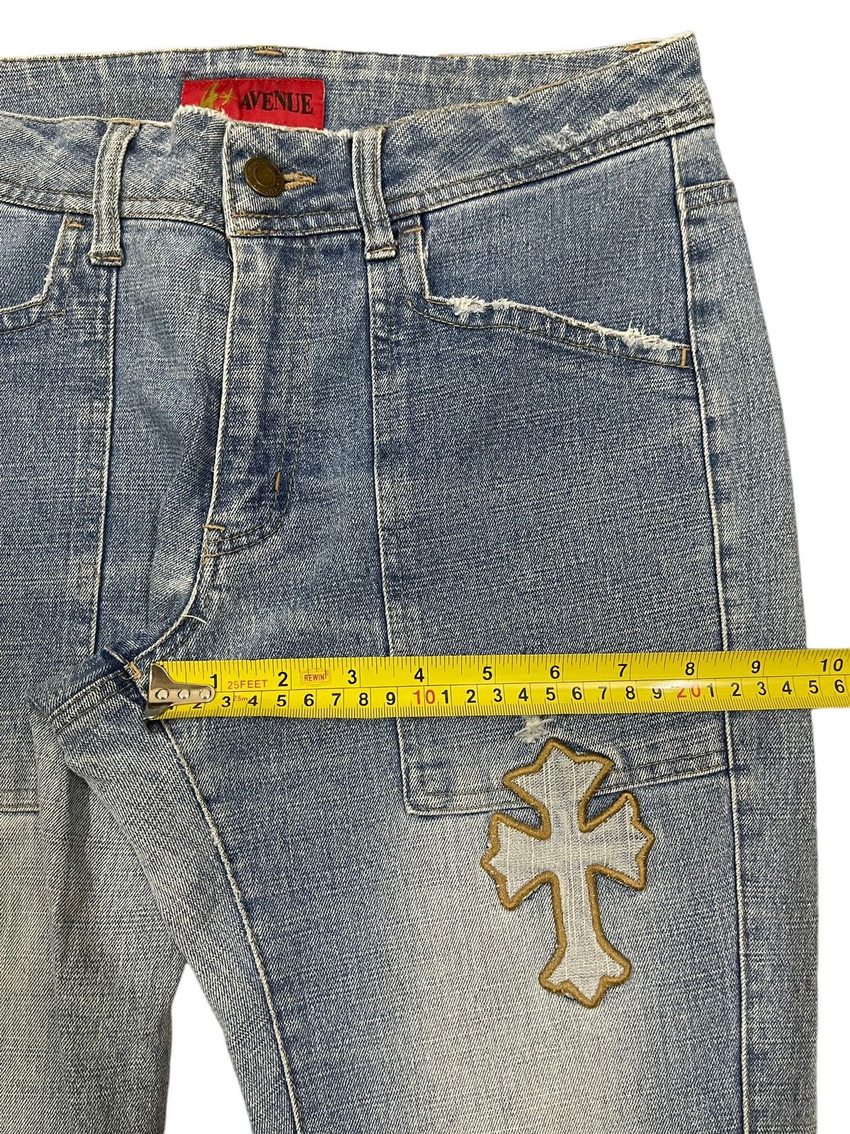 semanticdesign Vintage Japanese Cross Patch Style Chrome Hearts Inspired Size US 29 - 12 Thumbnail