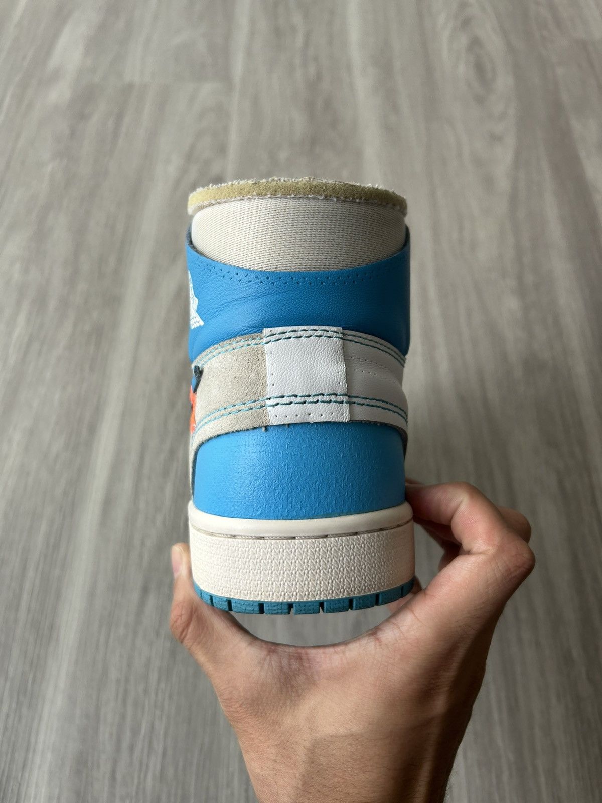 Jordan Brand × Off-White Off-White X Air Jordan 1 High OG UNC Size 8.5 Size US 8.5 / EU 41-42 - 15 Thumbnail