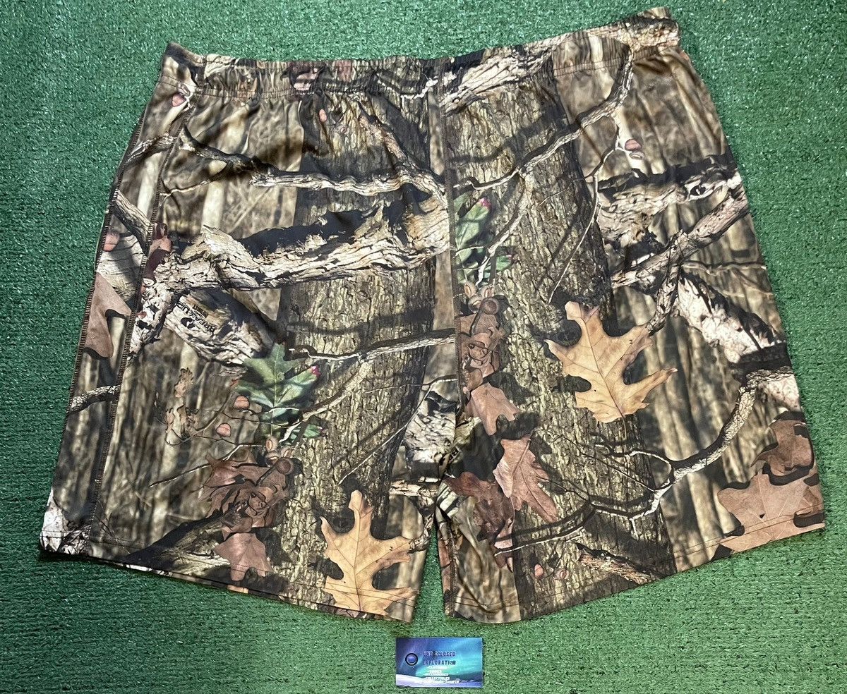 Russell Athletic Russell camo shorts Size US 40 / EU 56 - 1 Thumbnail