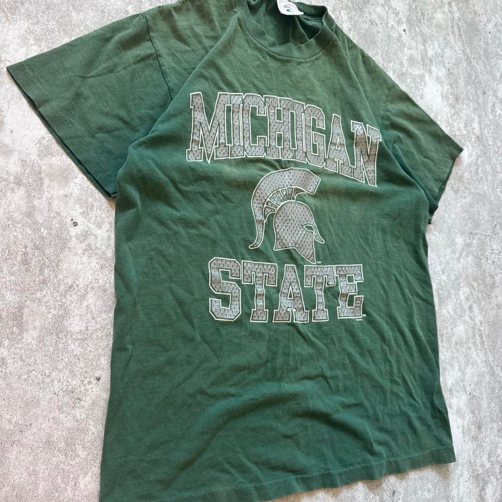 Delta Vintage 90s Michigan State University T-Shirt – Size medium Size US M / EU 48-50 / 2 - 2 Thumbnail
