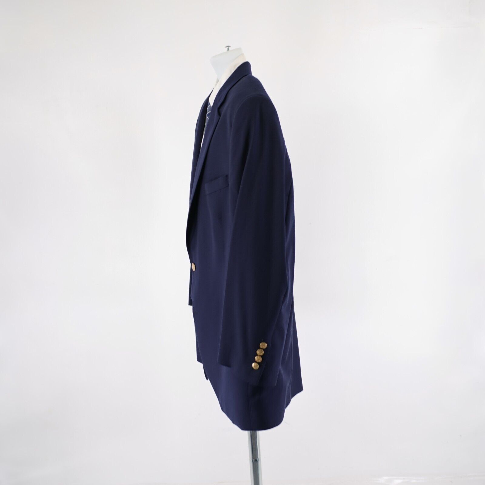 Jos. A. Bank Jos A Bank Signature Wool Blue 2 Gold Button Blazer 46R Tagg Size 46R - 5 Thumbnail
