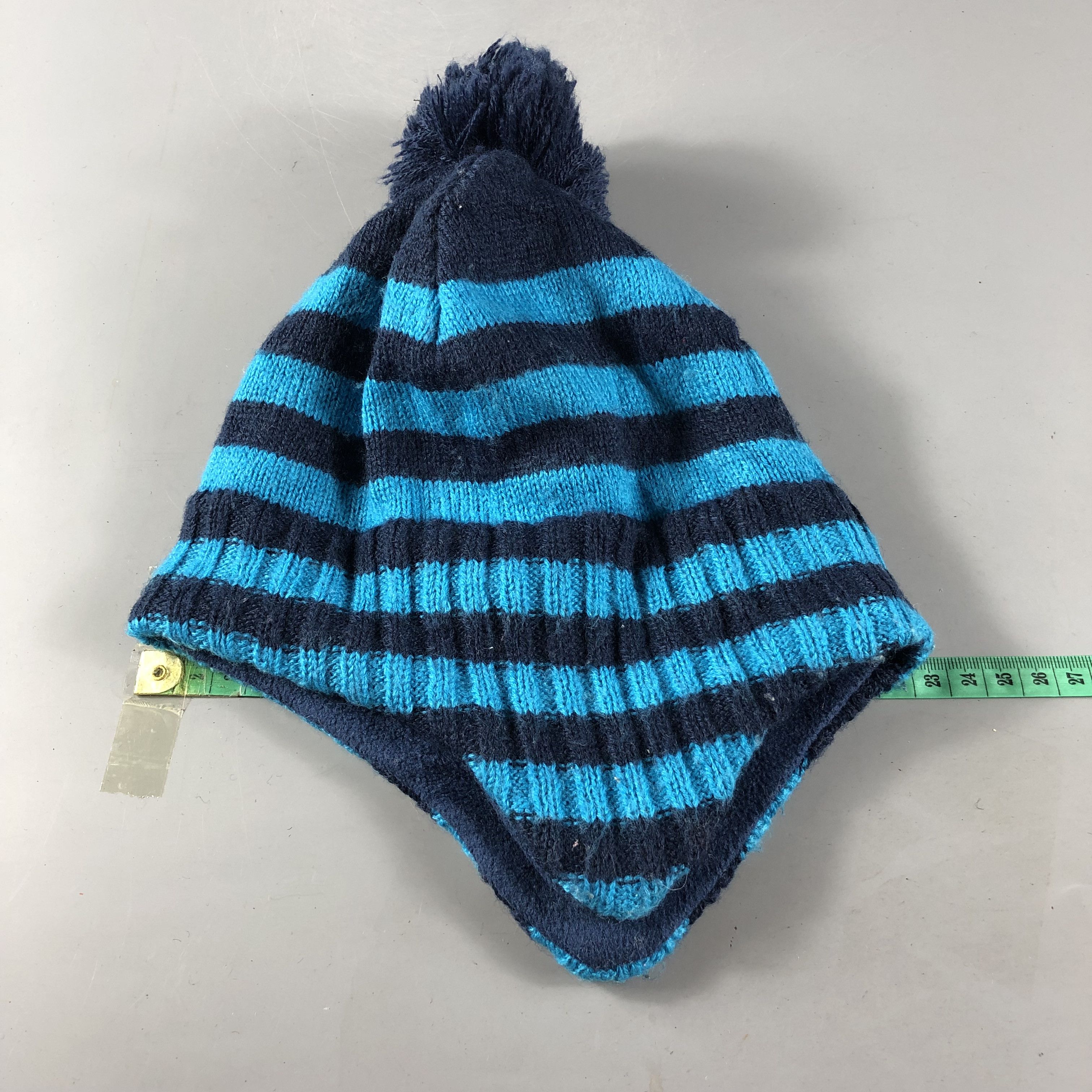 H&M H&M Striped Earflap Bobble Beanie Snowcap Snow Hat B573 Size ONE SIZE - 3 Thumbnail