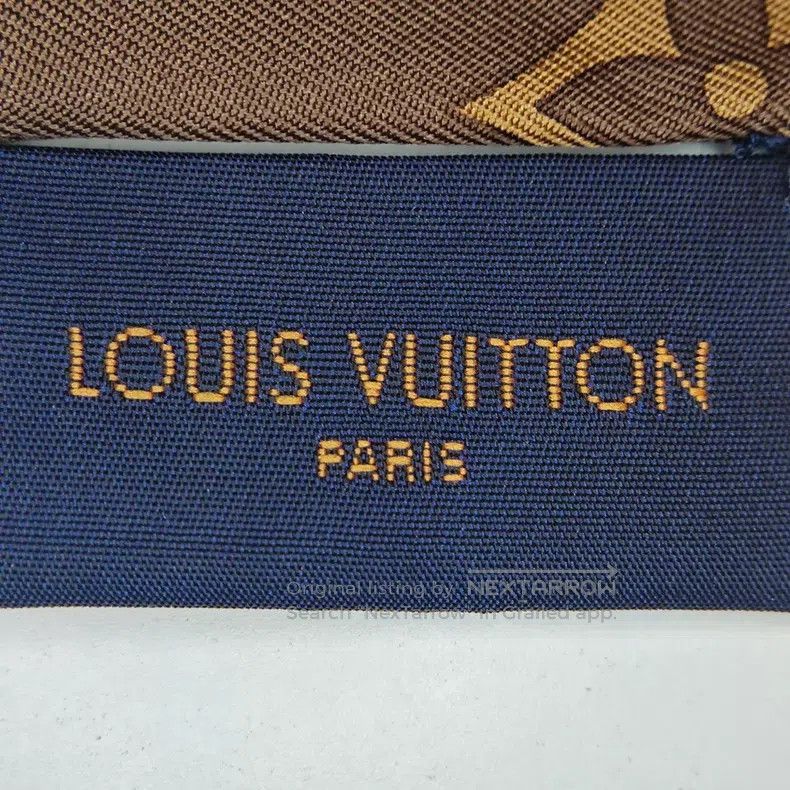 Louis Vuitton Louis Vuitton Brown presbyopic pattern twill silk scarf Size ONE SIZE - 4 Thumbnail