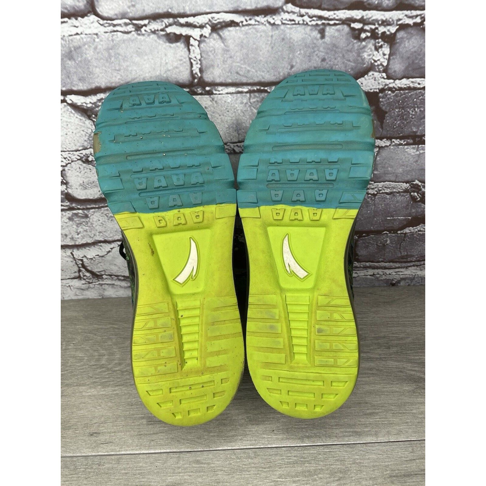 Other Anta Green Blue Synthetic Lace Up Gym Basketball Shoes Men’s Size US 9 / EU 42 - 7 Thumbnail