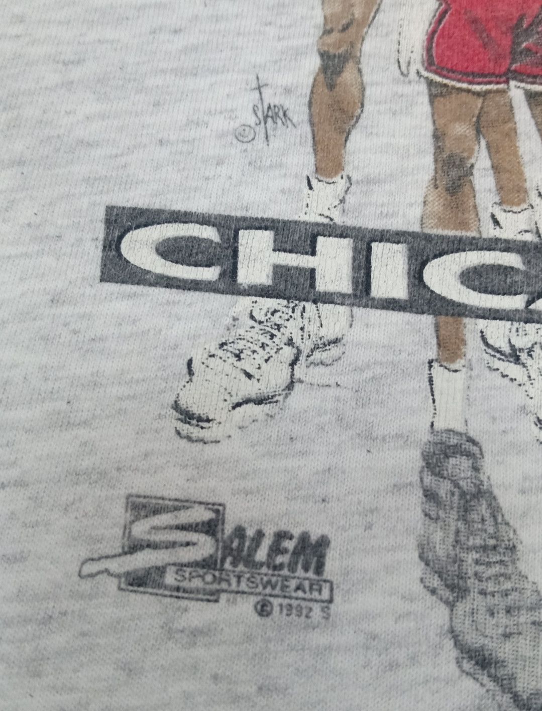 NBA × Vintage Vintage 90s NBA Playoffs Chicago Bulls Red Heat T-shirt Size US L / EU 52-54 / 3 - 13 Thumbnail