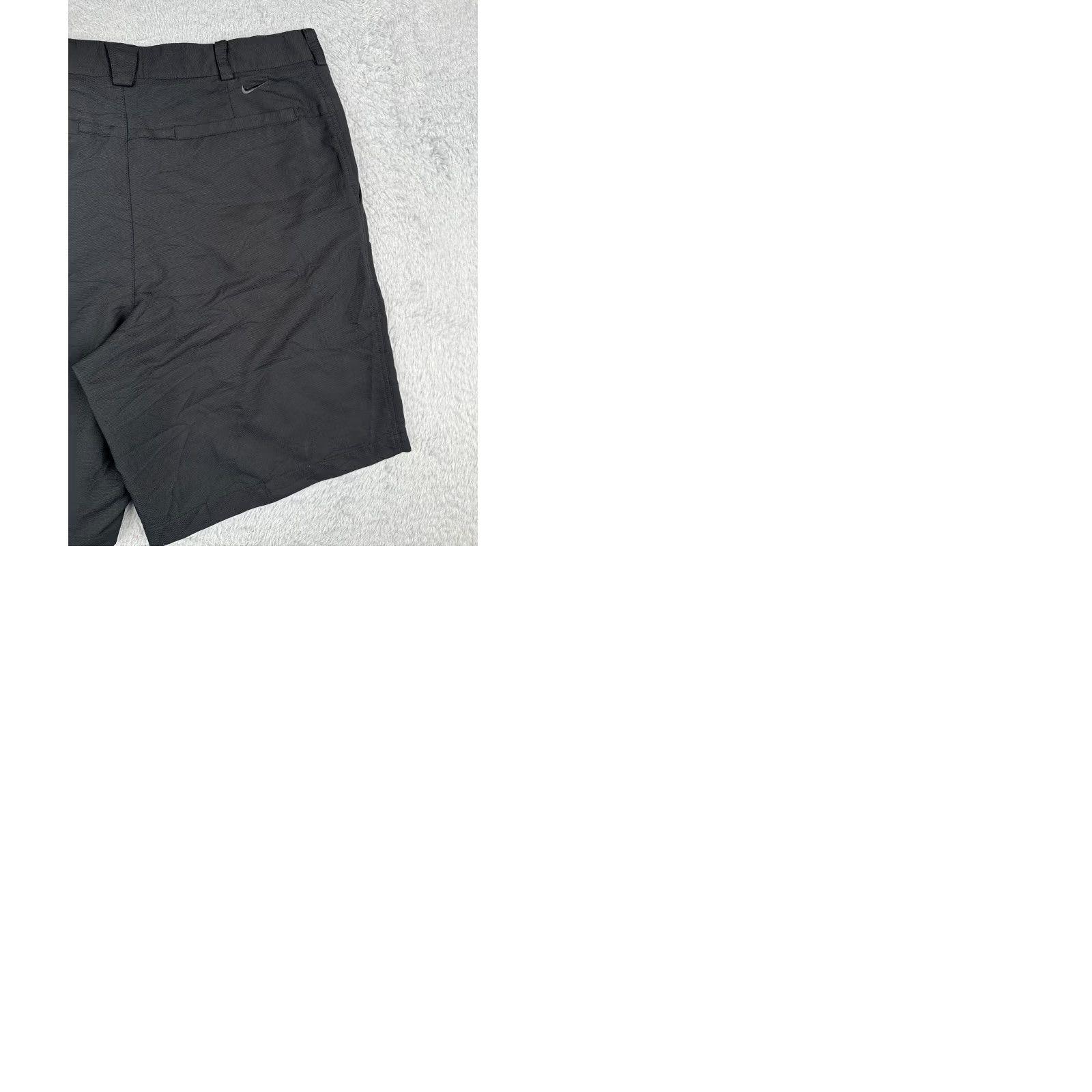 Nike Nike Shorts Mens 34 DARK Gray Flat Polyester Blend Golf Outdoor 30x11 Athletic Clothing Mens Shorts Regular 34 Gray Nike Size US 34 / EU 50 - 10 Thumbnail