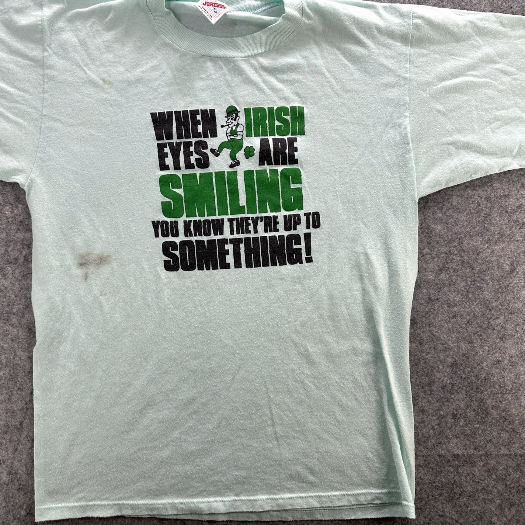 Jerzees VINTAGE Jerzees Mens XL Green Irish Shirt T-Shirt Short Sleeve Crew Neck Leprechaun Graphic 90s St Patrick's Day USA Mens Size US XL / EU 56 / 4 - 2 Thumbnail