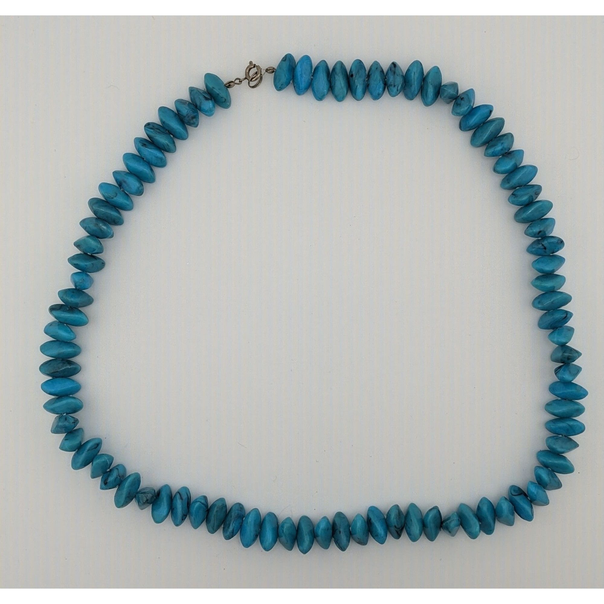 Other Southwestern Faux Turquoise Plastic Beaded Necklace Size ONE SIZE - 4 Thumbnail