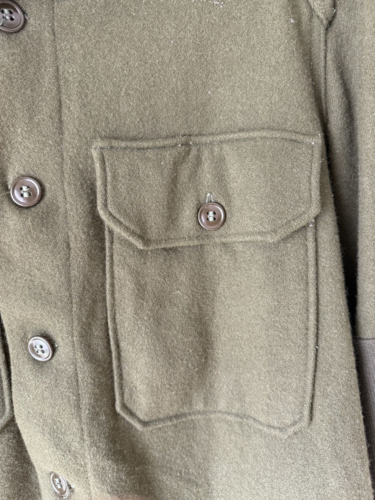 Vintage Vintage Military Wool Button Up Shirt Olive Green Size US M / EU 48-50 / 2 - 4 Thumbnail
