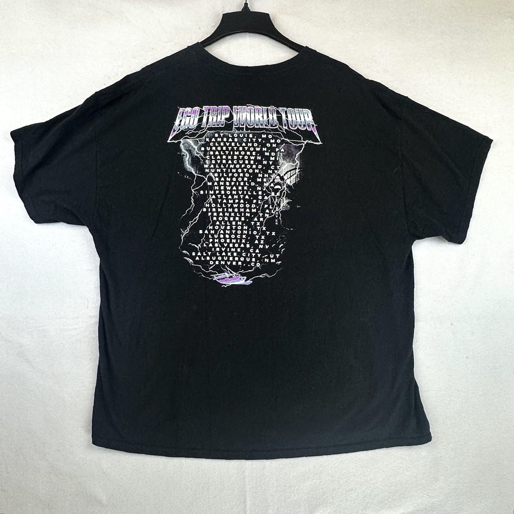 Gildan **Gildan Black Band Concert Tee 2XL Papa Roach Ego Trip** User: **Papa Roach Black 2XL Band Concert Tee Gildan** Size US XXL / EU 58 / 5 - 7 Thumbnail