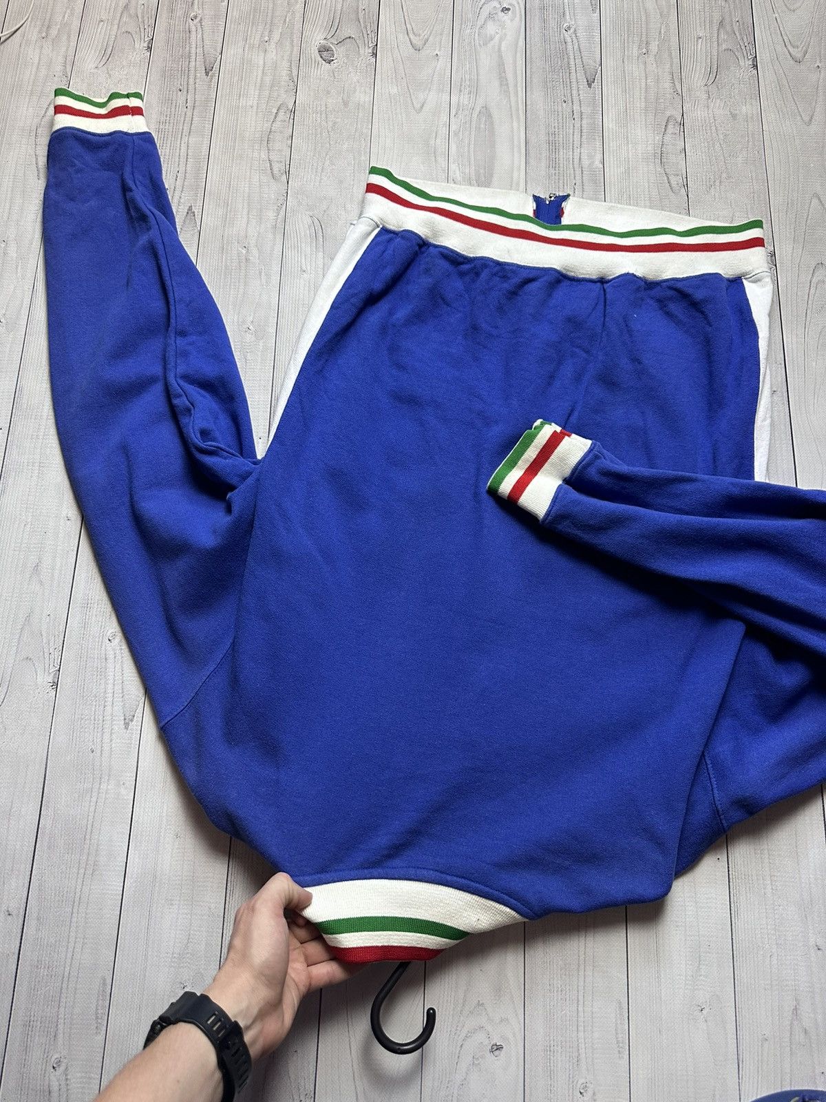 Vintage Italia jacket big logo blue size L hoodie Size US L / EU 52-54 / 3 - 9 Thumbnail