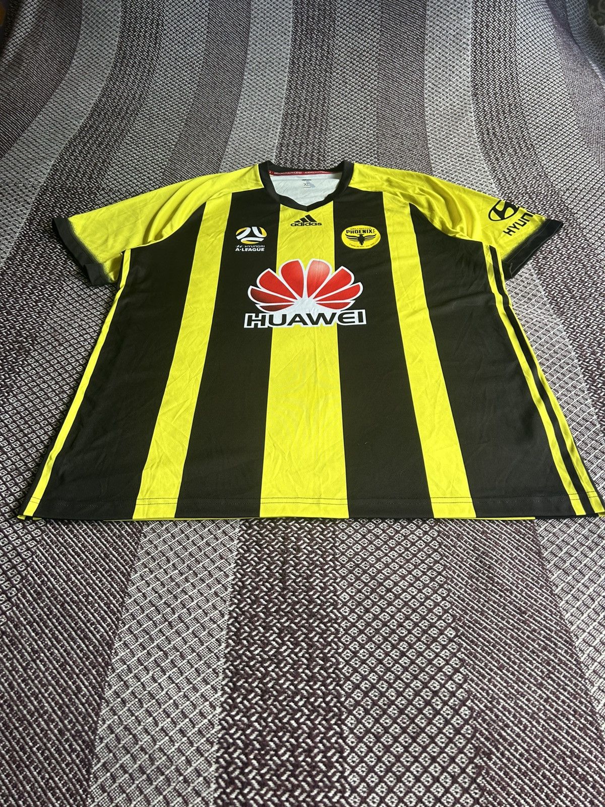 Adidas Wellington Phoenix Home Jersey Sportswear T-shirt Size M Size US XL / EU 56 / 4 - 3 Thumbnail