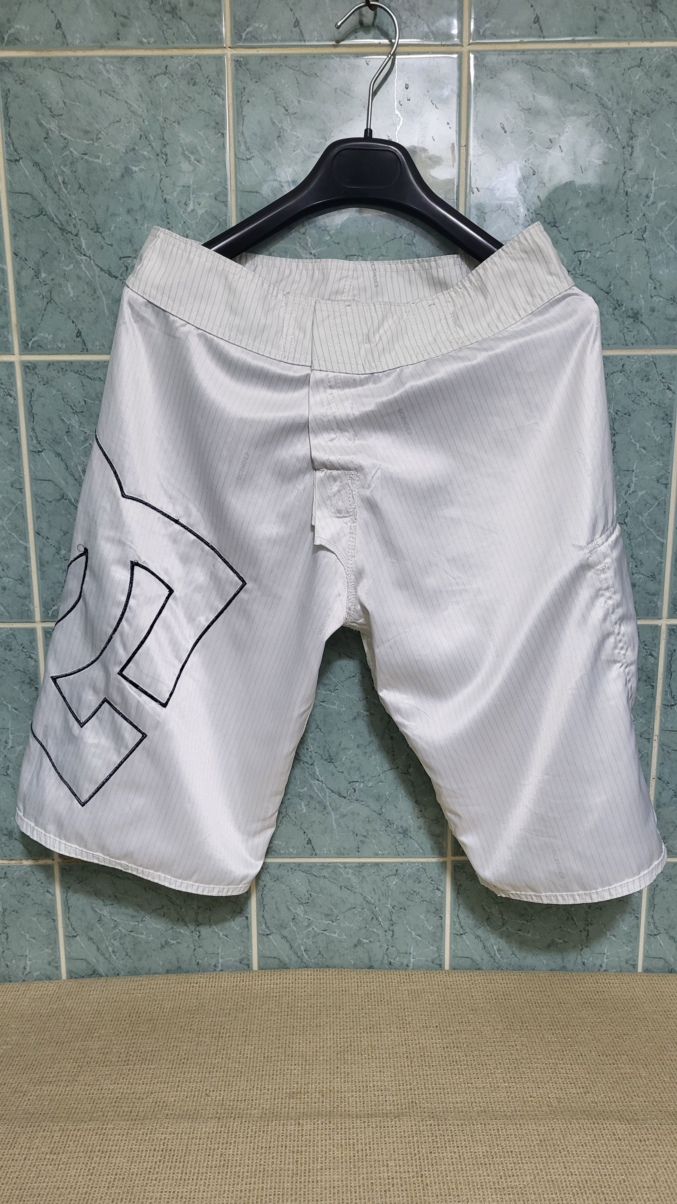 DC DC Vintage Surf Style shorts Y2K style Size US 30 / EU 46 - 5 Thumbnail