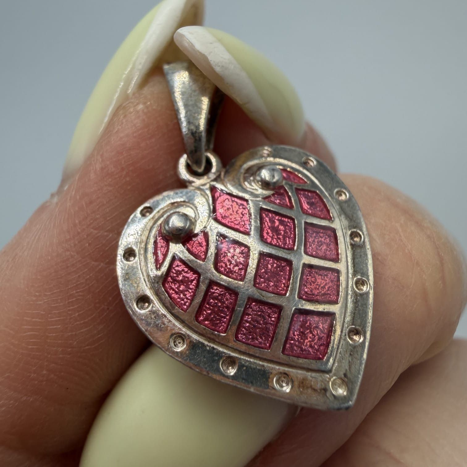 Sterling Silver vintage heart pendant crafted from genuine sterling silver Size ONE SIZE - 1 Thumbnail