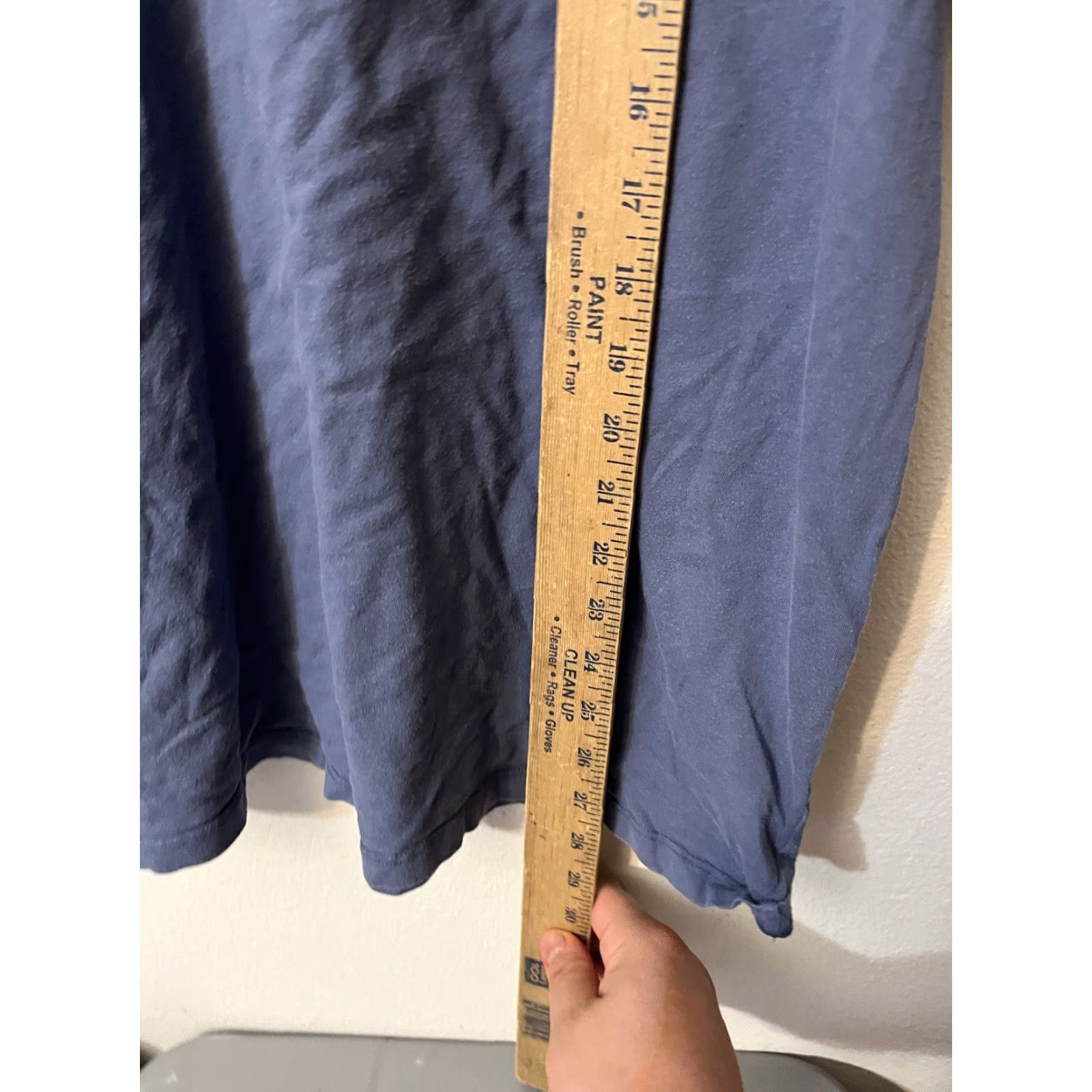American Eagle Outfitters Vintage Pink Floyd Band Graphic T-Shirt American Eagle Men’s Size M Blue Cotton Size US M / EU 48-50 / 2 - 5 Thumbnail