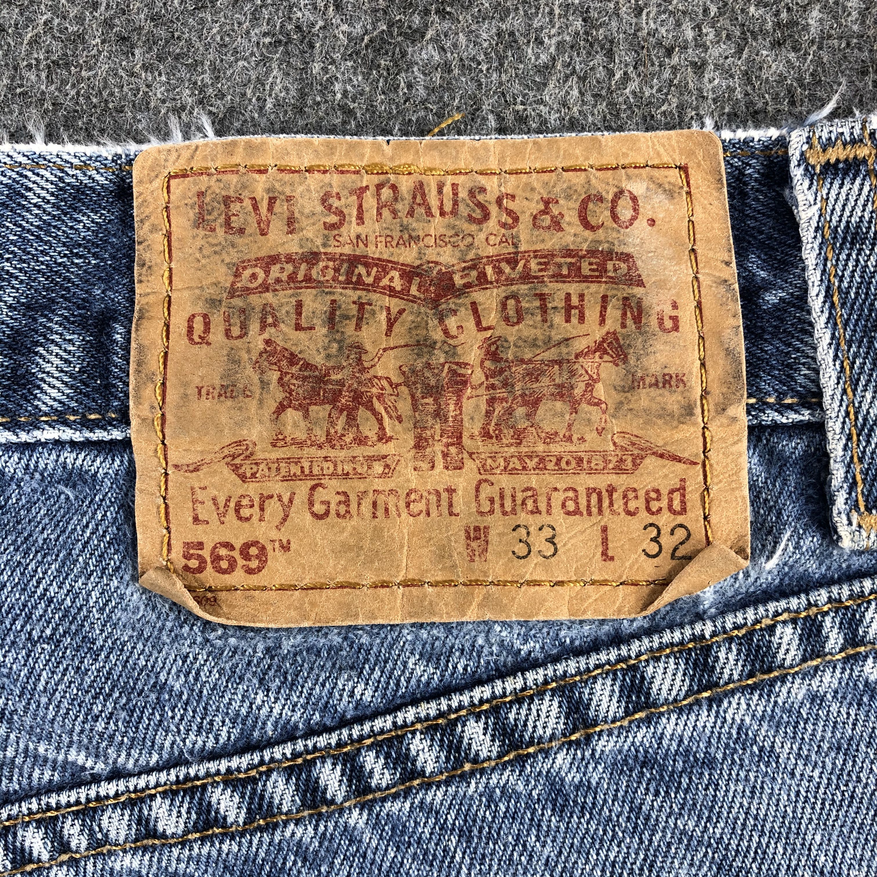 Levi's Vintage 90s Blue Wash Levis 569 Jeans-J2156 Size US 35 - 5 Thumbnail