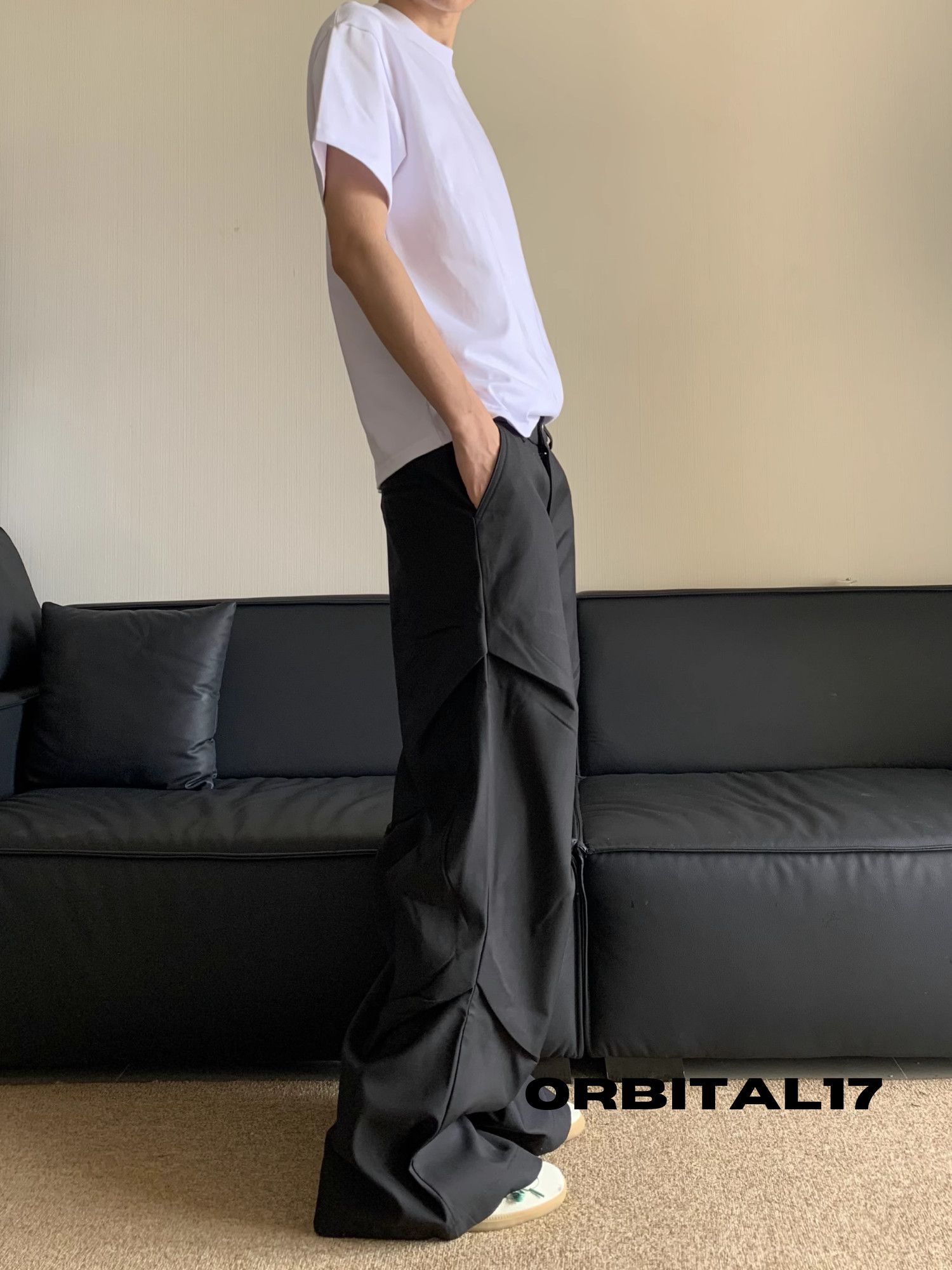 Other Baggy Pleated Stacked Flare Pants Size US 30 / EU 46 - 3 Thumbnail